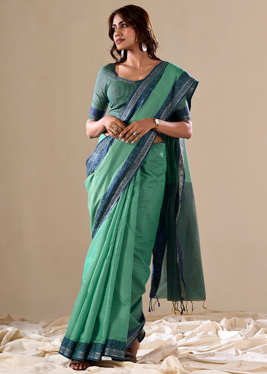 Handloom Cotton Saree with Contrast Border-001