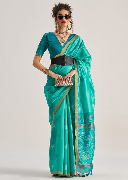 Blended Silk Saree with Woven Pallu-004