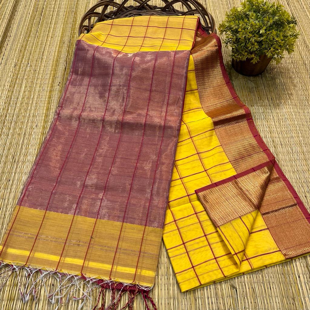 Maheshwari Handwoven Saree (Product Code 028)