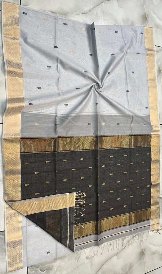 Maheshwari Handwoven Patti Buti Saree (Product code- 023)