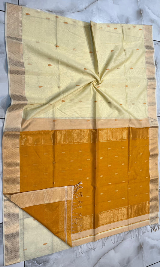 Maheshwari Handwoven Patti Buti Saree (Product code- 022)