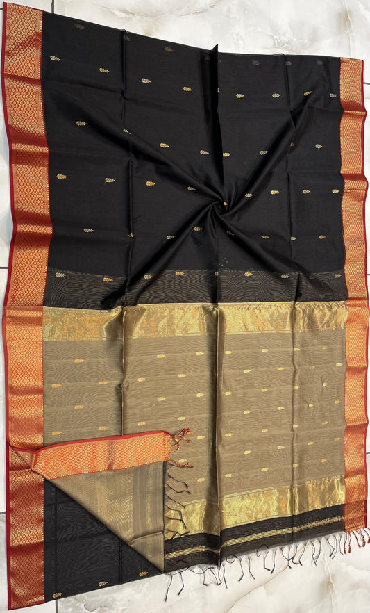Maheshwari Handwoven Patti Buti Saree (Product code- 034)