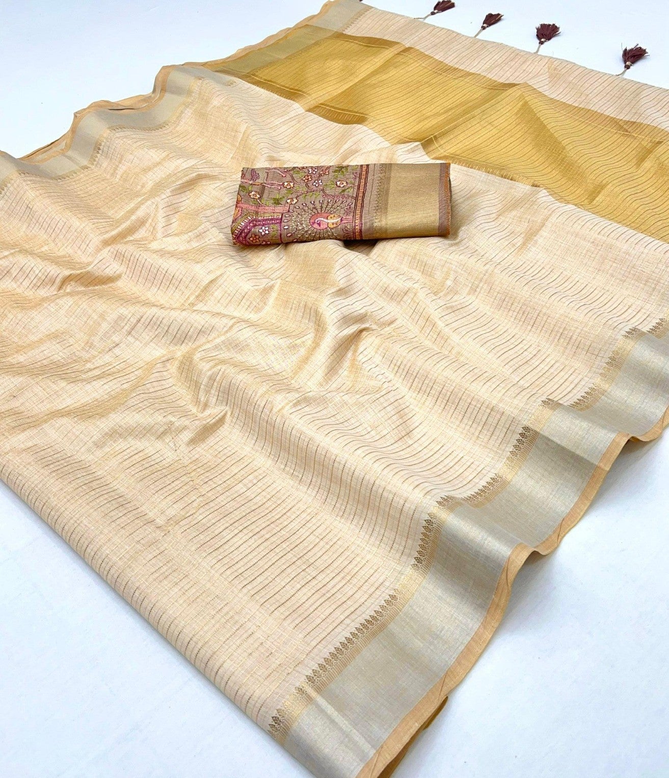 Linen Silk Saree with Golden Zari Border & Contrast Blouse-005
