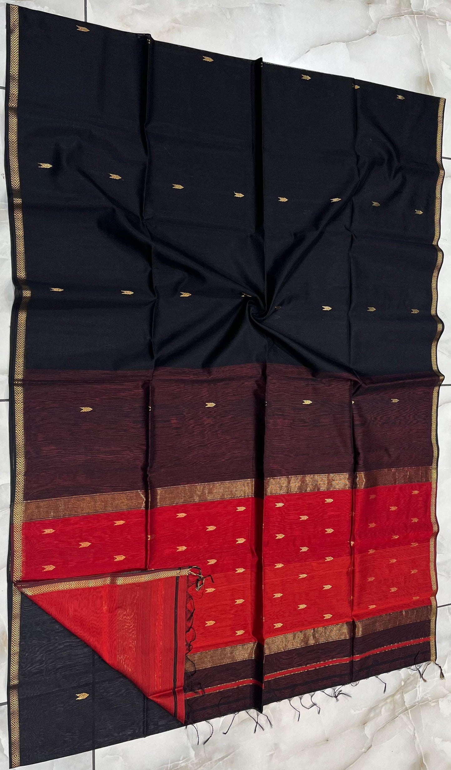 Maheshwari Saree in Handwoven Heritage Weave-045