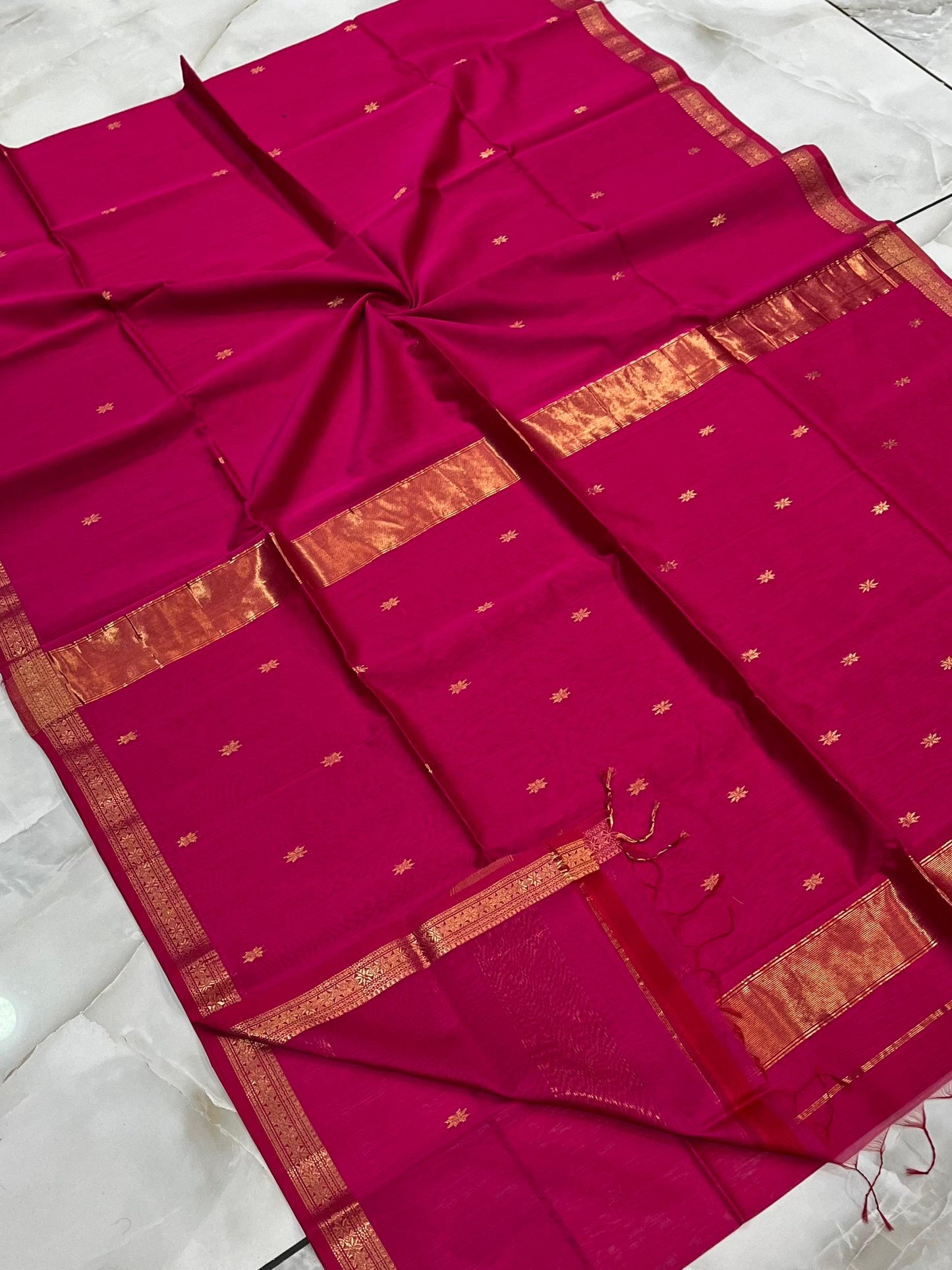 Maheshwari Saree in Handwoven Heritage Weave-002