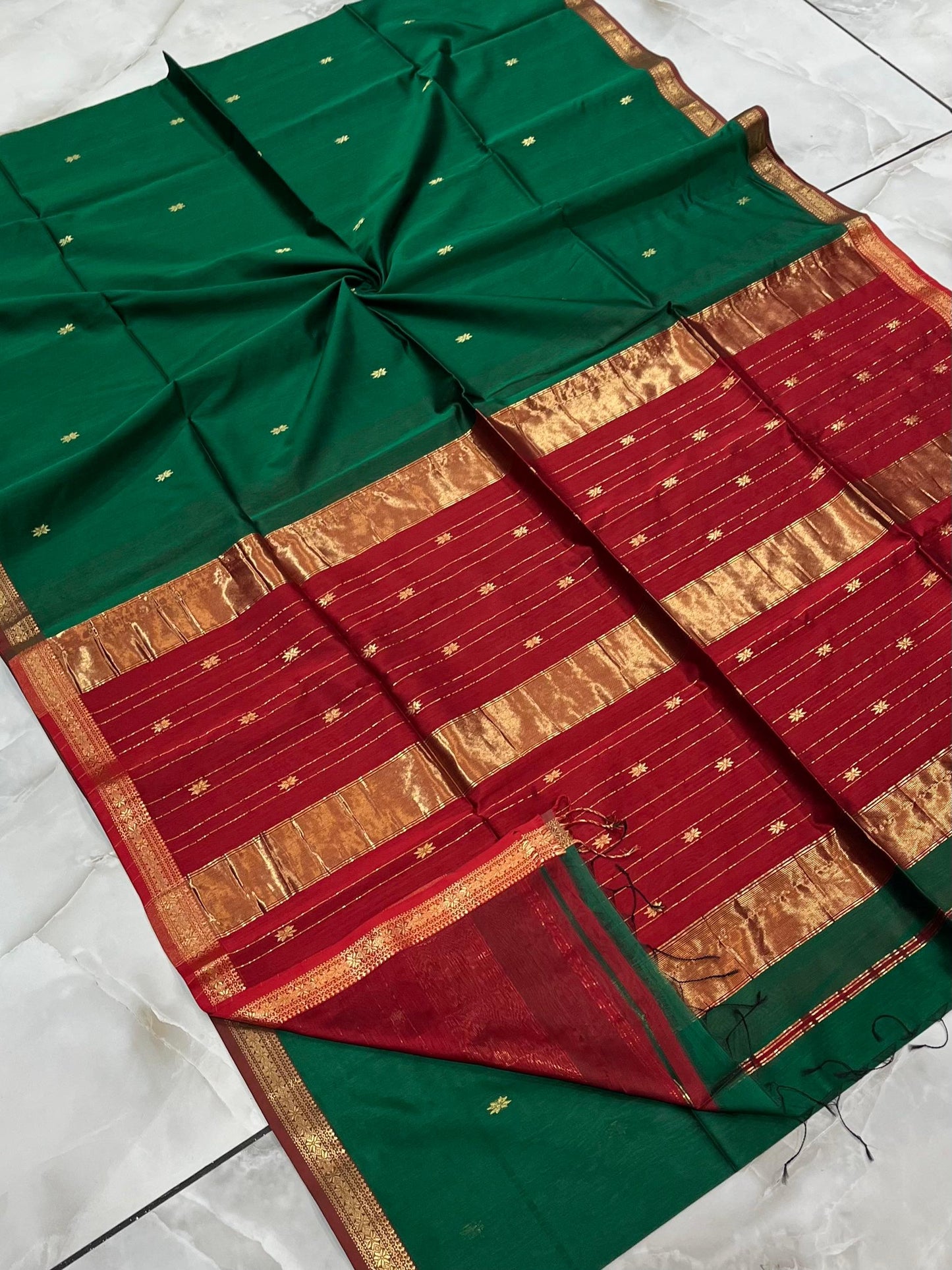 Maheshwari Saree in Handwoven Heritage Weave-010