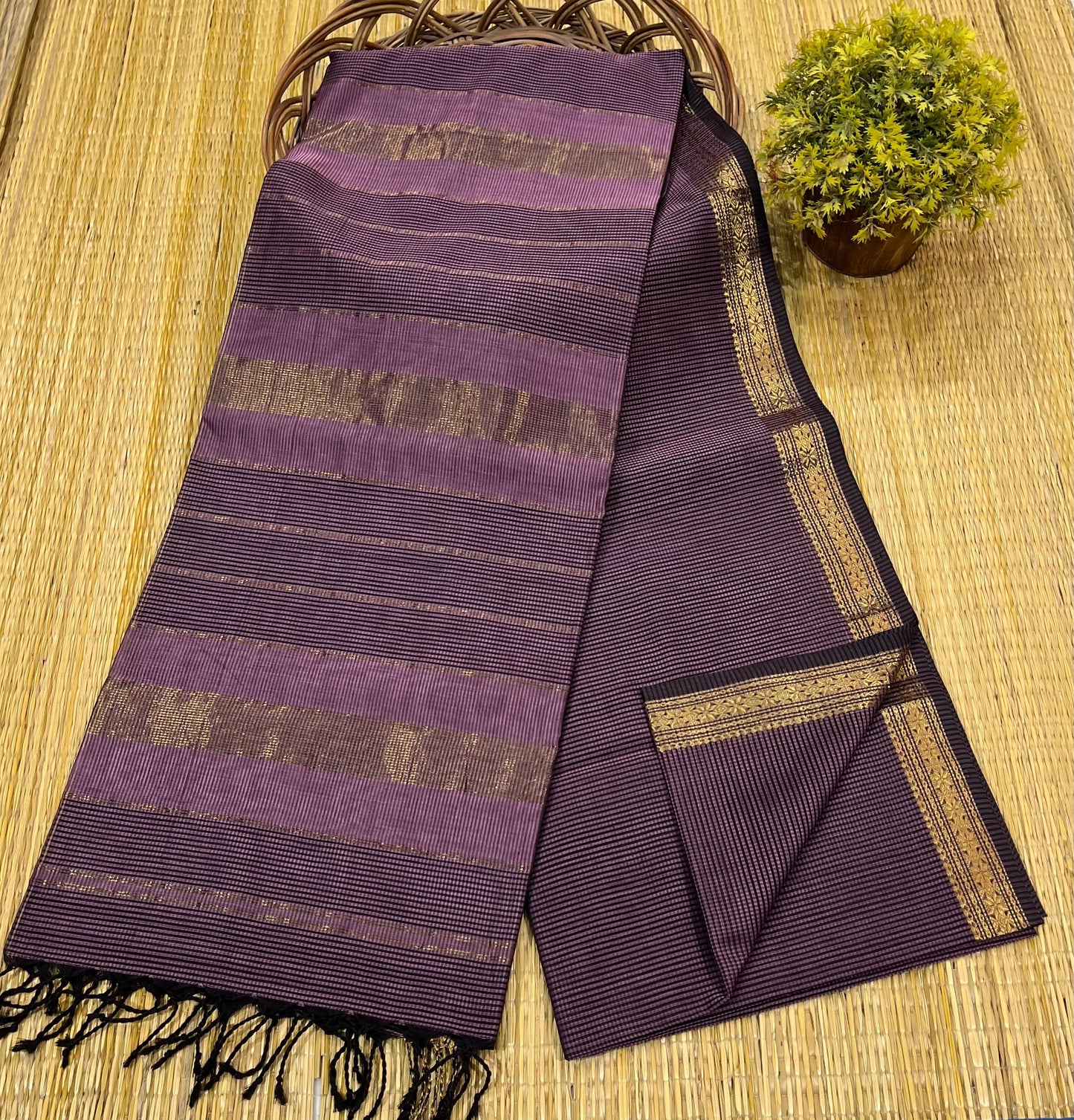 Maheshwari Saree in Handwoven Heritage Weave-062