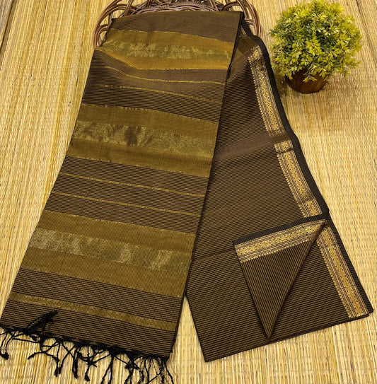 Maheshwari Saree in Handwoven Heritage Weave-068