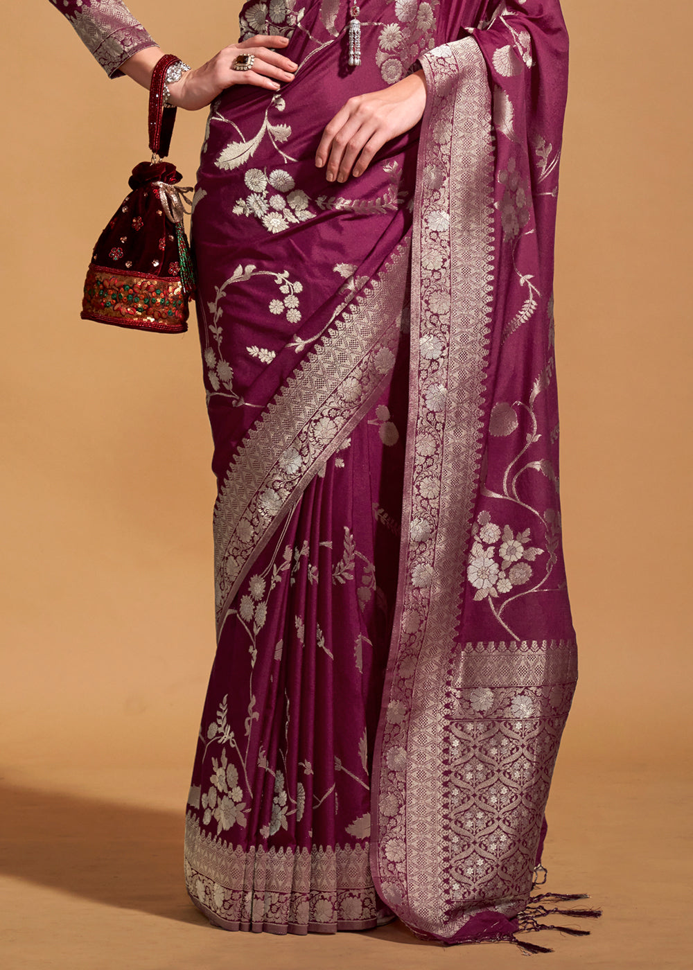 Georgette Handloom Weaving Silk Saree-001