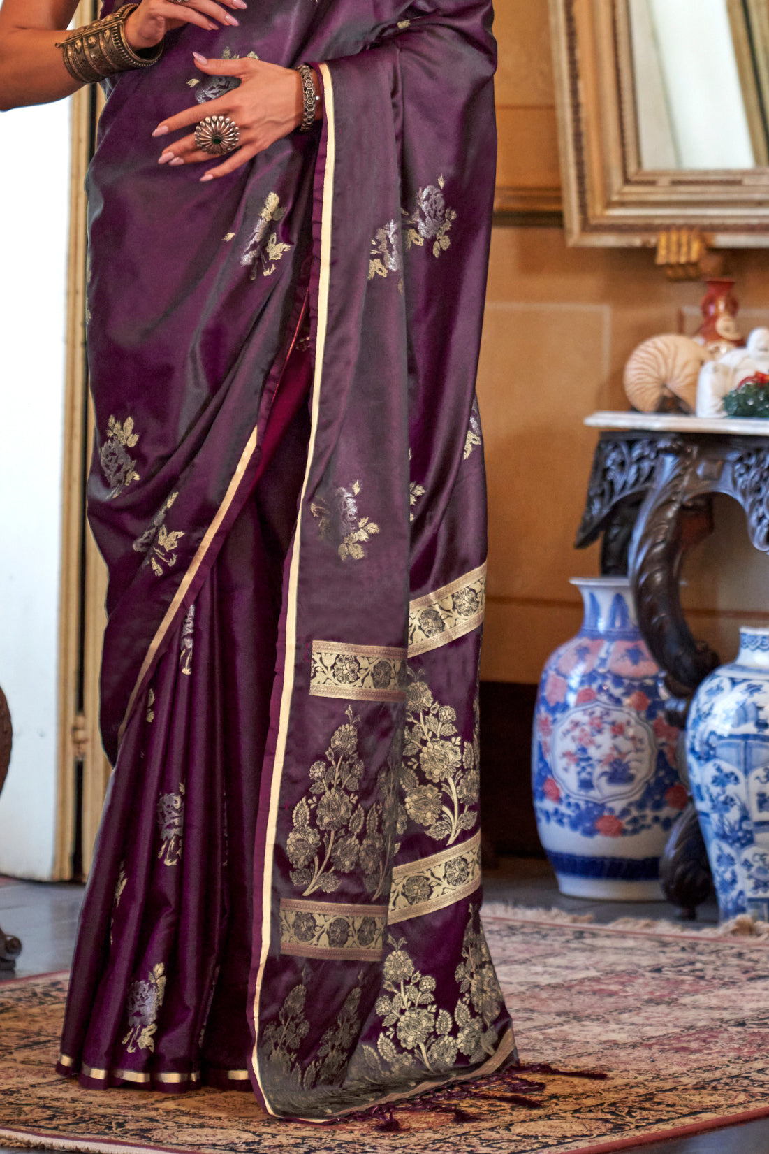 Elegant Satin Handloom Weaving Silk Saree-001