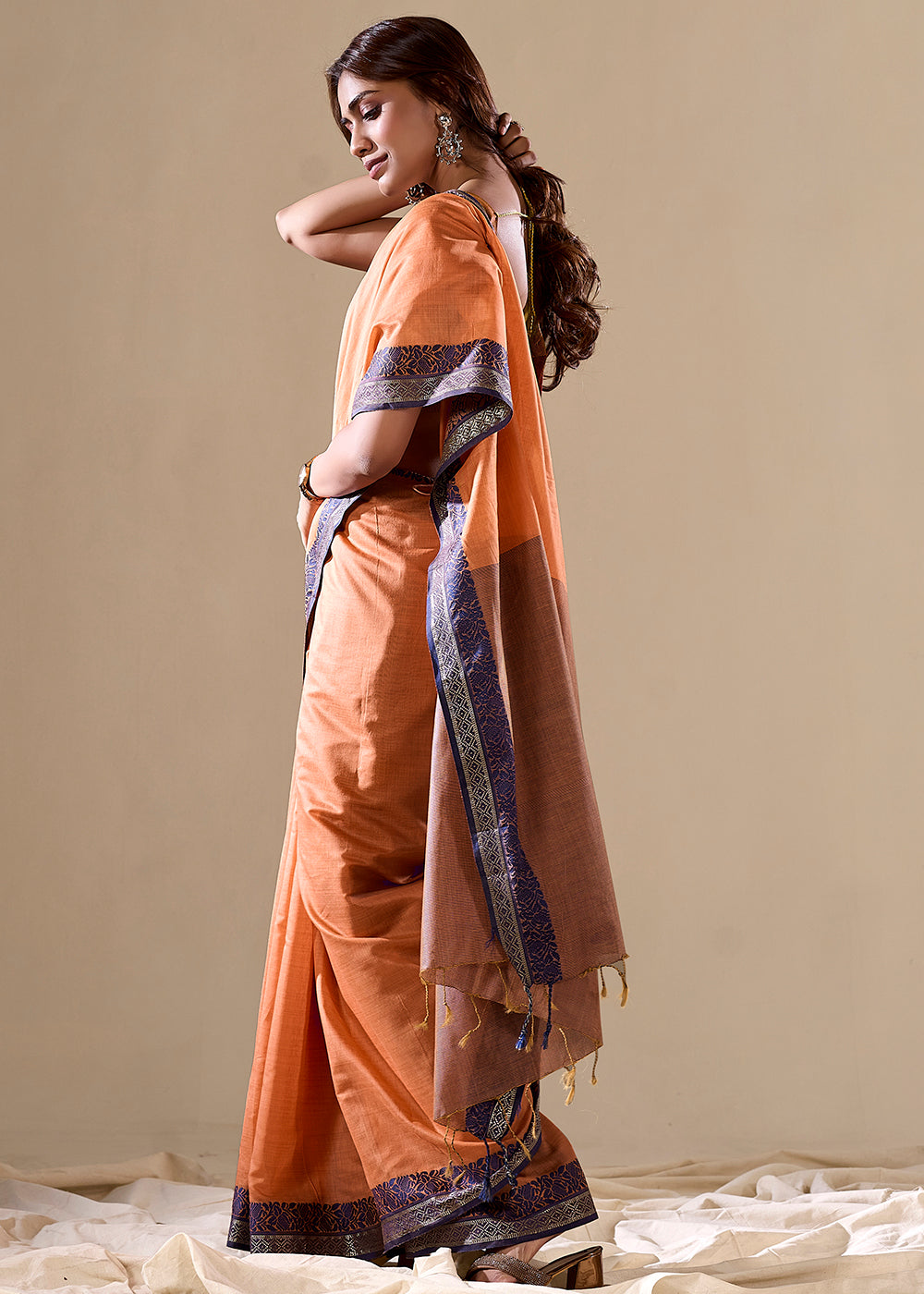 Handloom Cotton Saree with Contrast Border-002