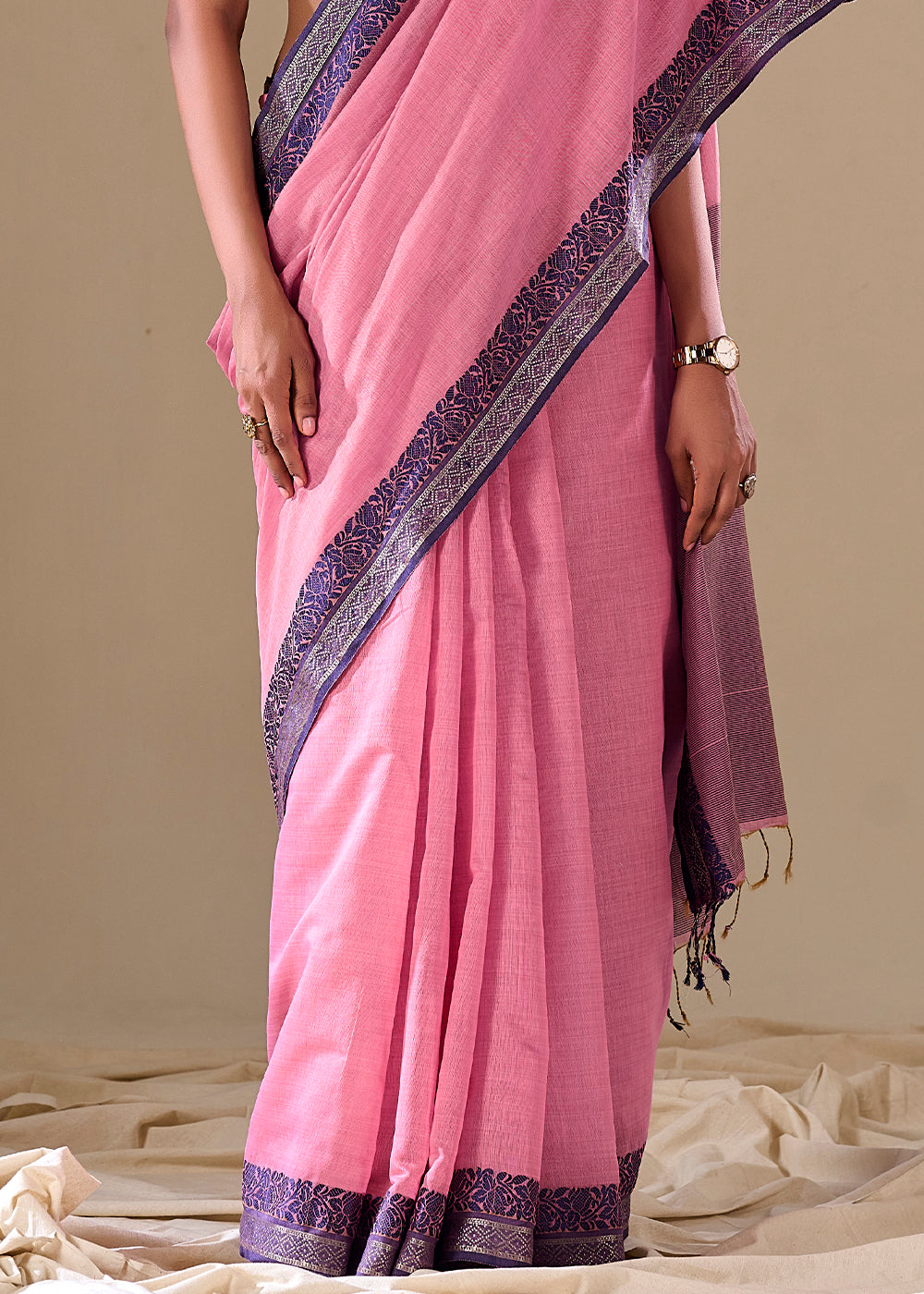 Handloom Cotton Saree with Contrast Border-005