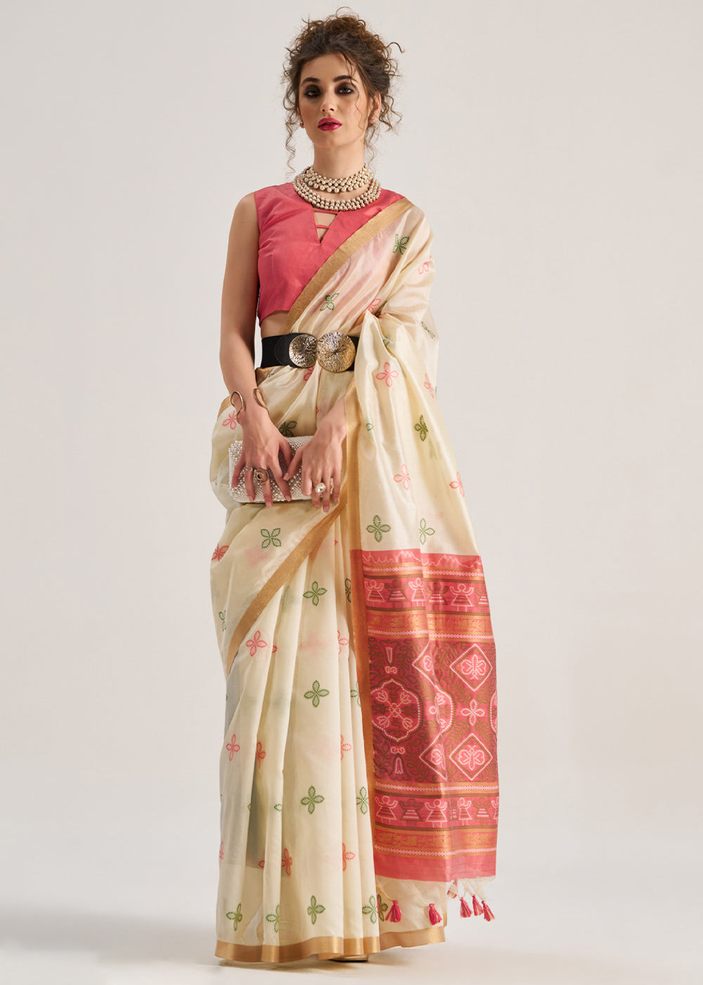 Blended Silk Saree with Woven Pallu-001