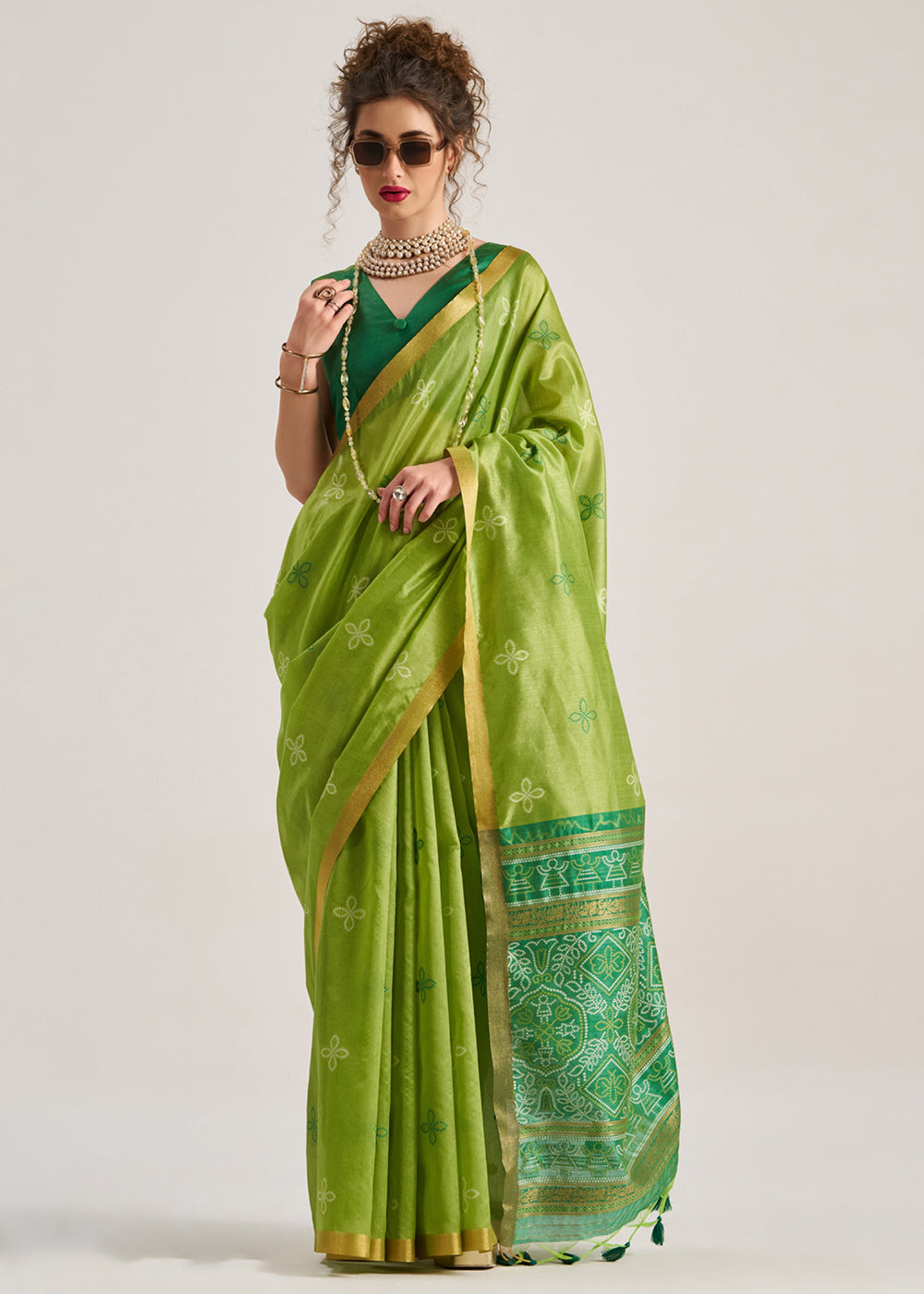 Blended Silk Saree with Woven Pallu-002
