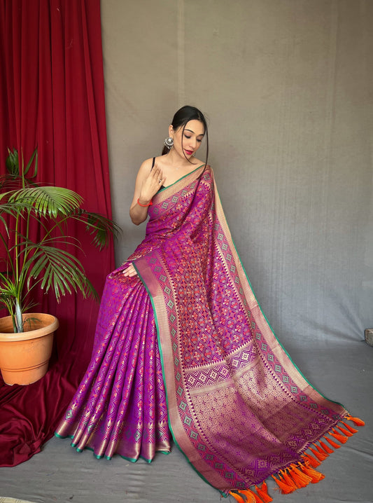 Patola Silk Saree with Patola Fusion-004