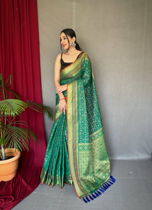 Patola Silk Saree with Patola Fusion-001