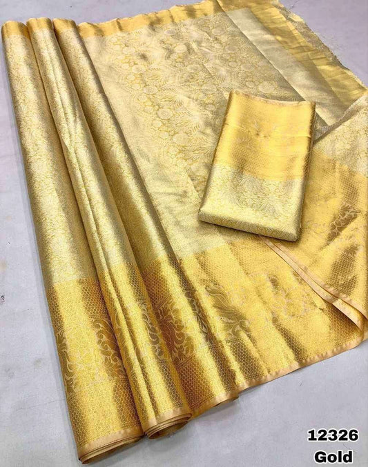 Luxurious Silk Saree with Gold Zari Weaving and Rich Weaving Pallu