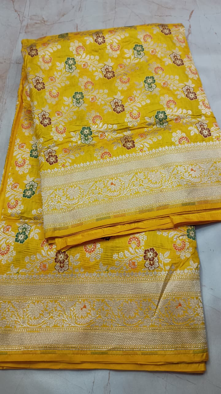 Banarasi Pure Katan Silk Saree with Handwoven Meenakari & Pure Gold Zari Work- KT003