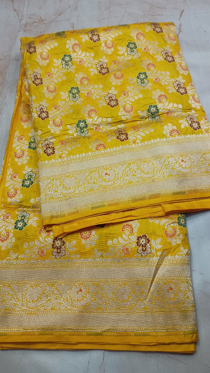 Banarasi Pure Katan Silk Saree with Handwoven Meenakari & Pure Gold Zari Work- KT003