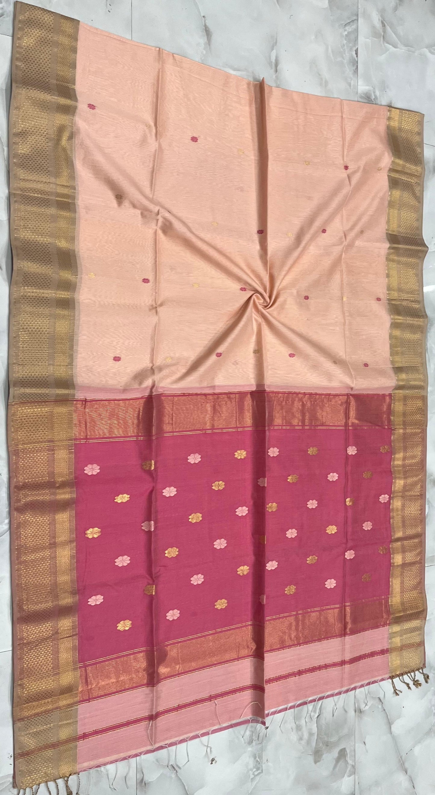 Maheshwari Saree in Handwoven Heritage Weave-046