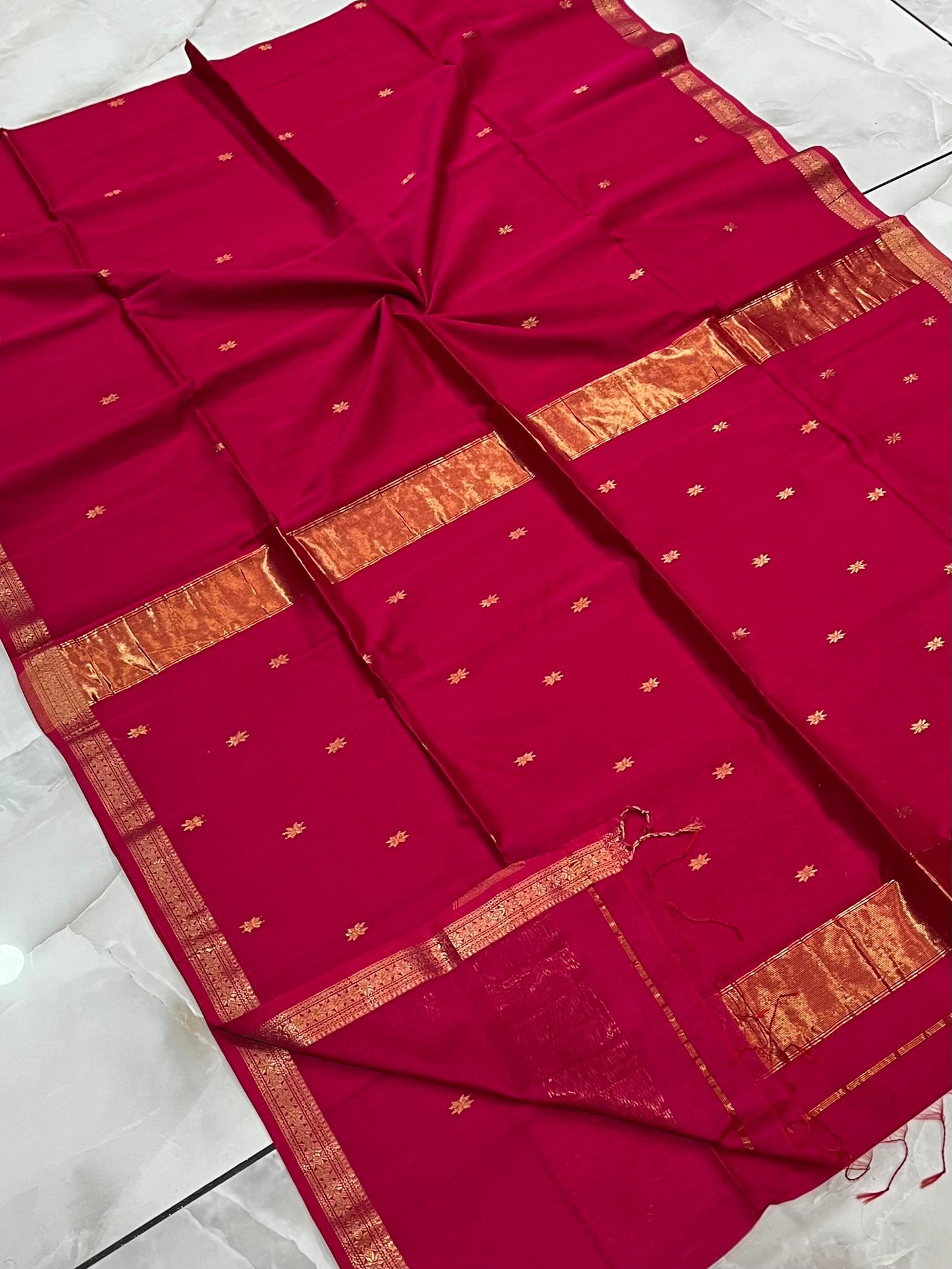 Maheshwari Saree in Handwoven Heritage Weave-059