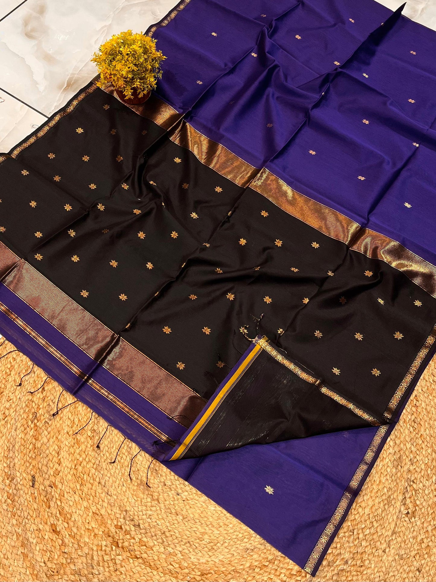 Maheshwari Saree in Handwoven Heritage Weave-135