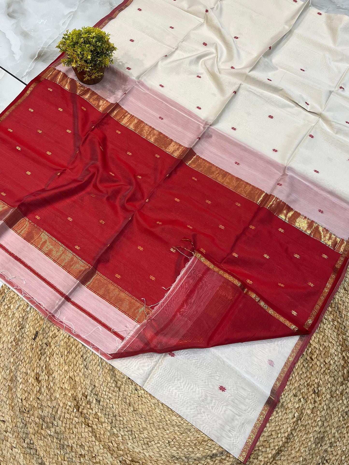 Maheshwari Saree in Handwoven Heritage Weave-254
