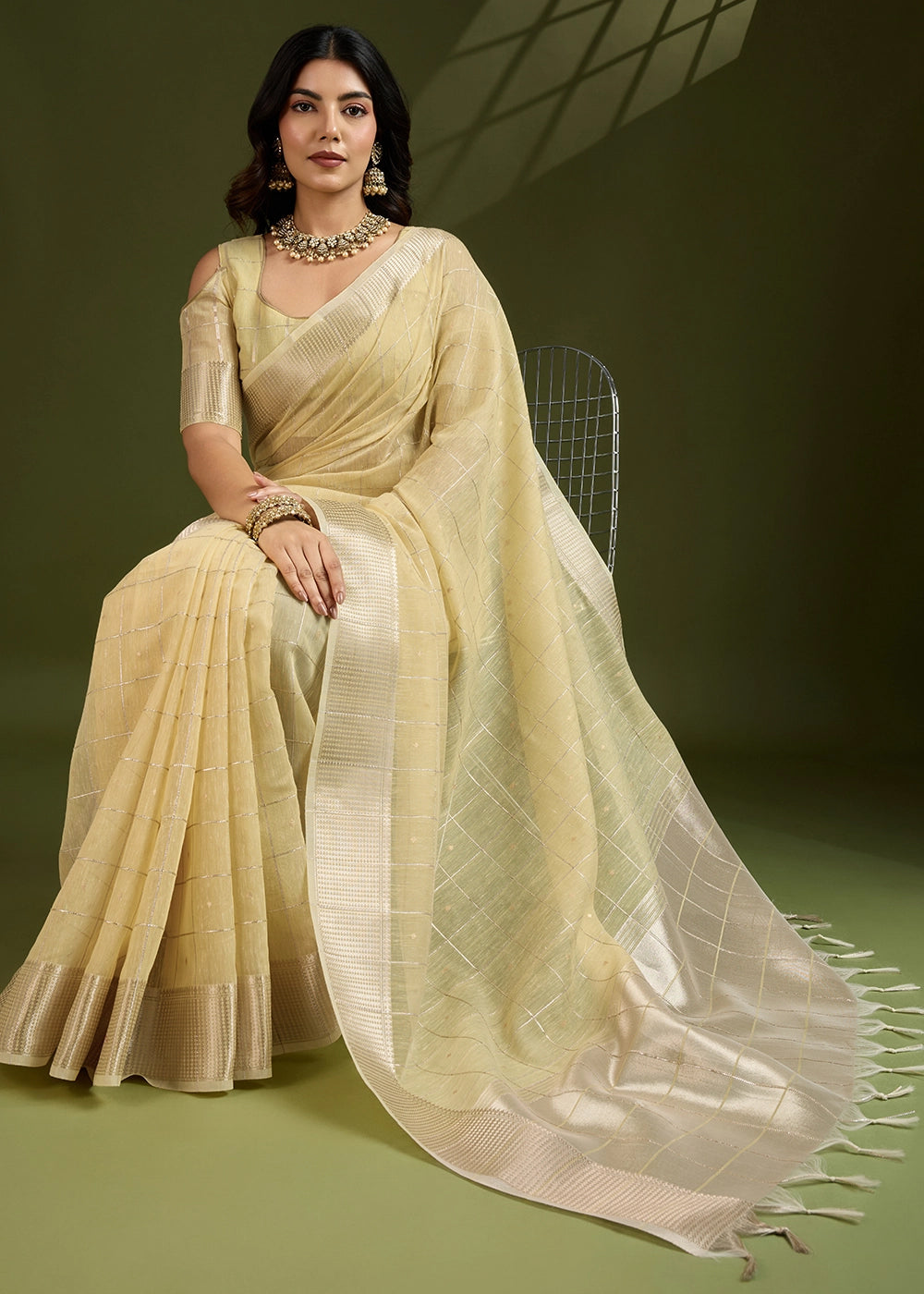 Blended Soft Silk Saree with Woven Pallu-006
