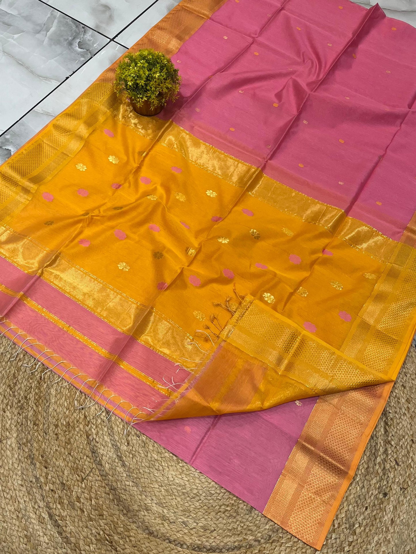 Maheshwari Saree in Handwoven Heritage Weave-109